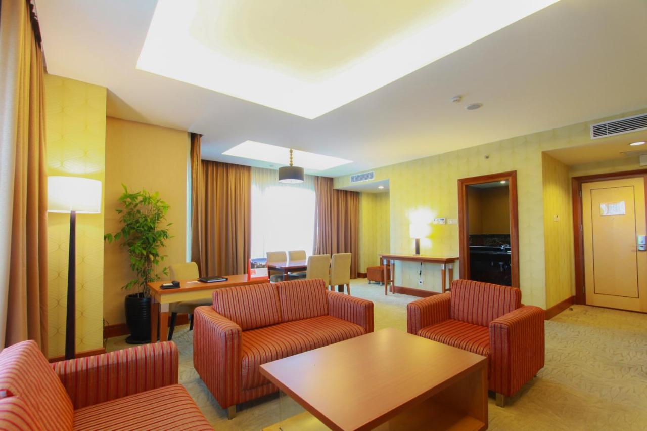 Swiss-Belhotel Maleosan מנאדו מראה חיצוני תמונה