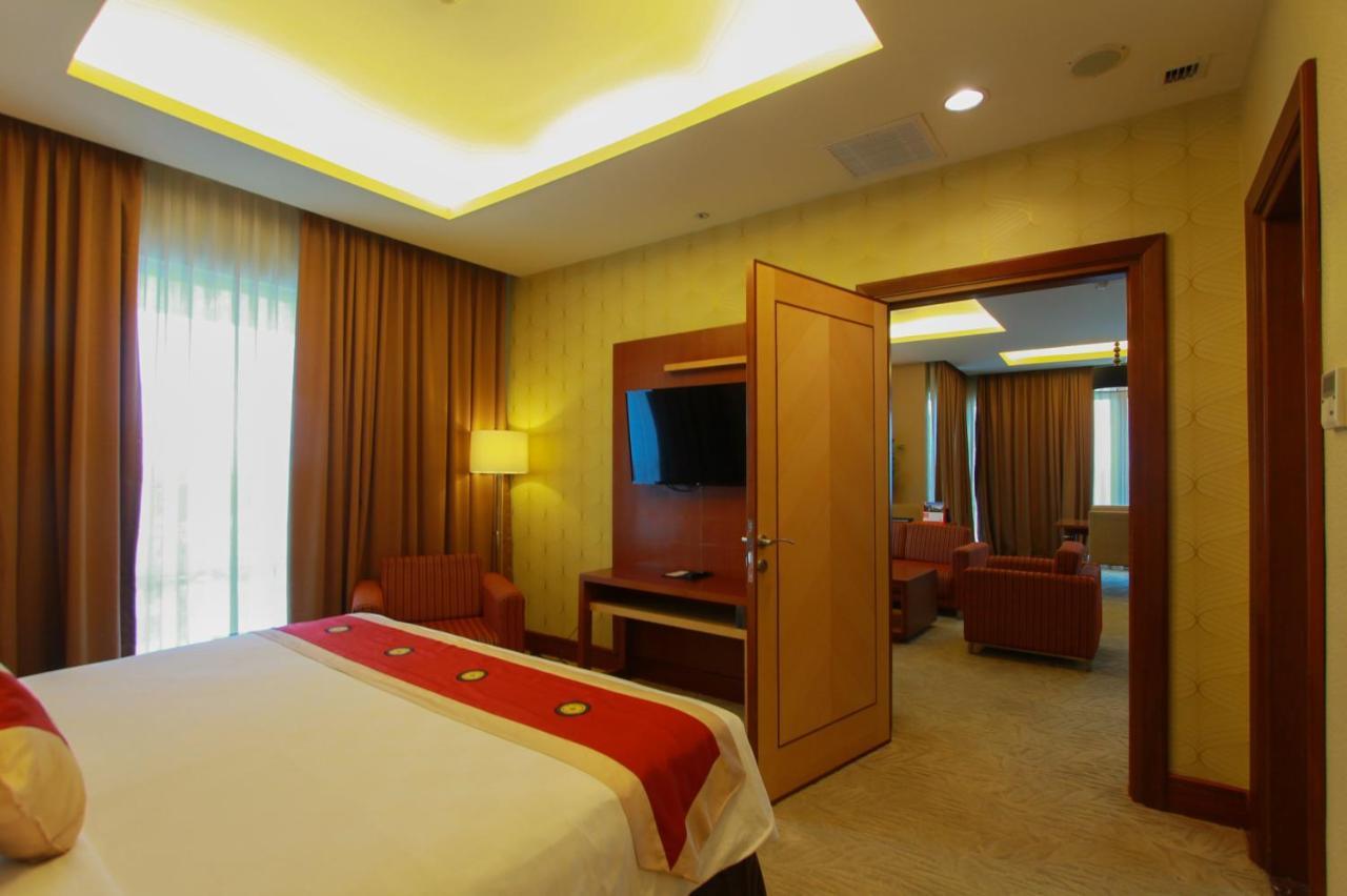 Swiss-Belhotel Maleosan מנאדו מראה חיצוני תמונה