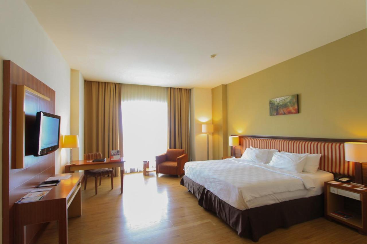 Swiss-Belhotel Maleosan מנאדו מראה חיצוני תמונה